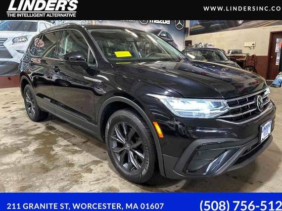 VOLKSWAGEN TIGUAN 4MOTION 2022 3VV2B7AX8NM002866 image